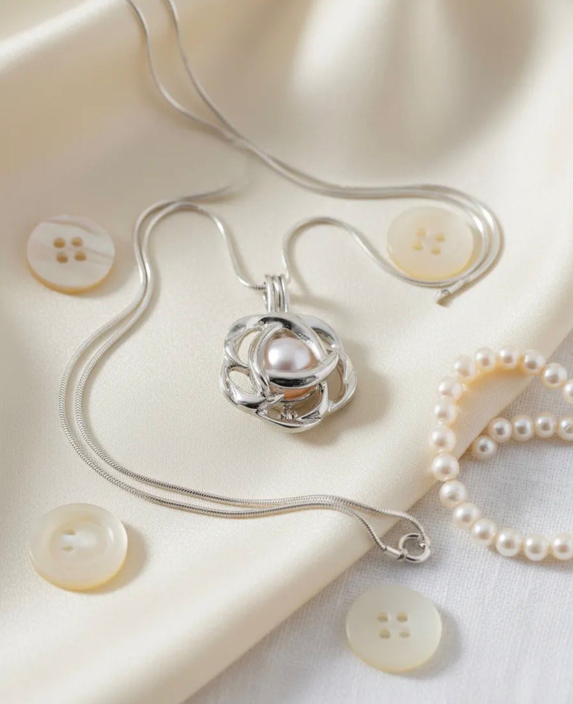 Set de Joyería de Acero Inoxidable con Collar  y dije en forma de Rosa con Perla en su Ostra Real regalo mujer